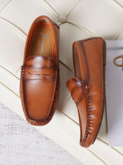 Casual loafers and slip-ons