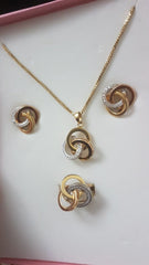 Minimalist everyday Jewellery